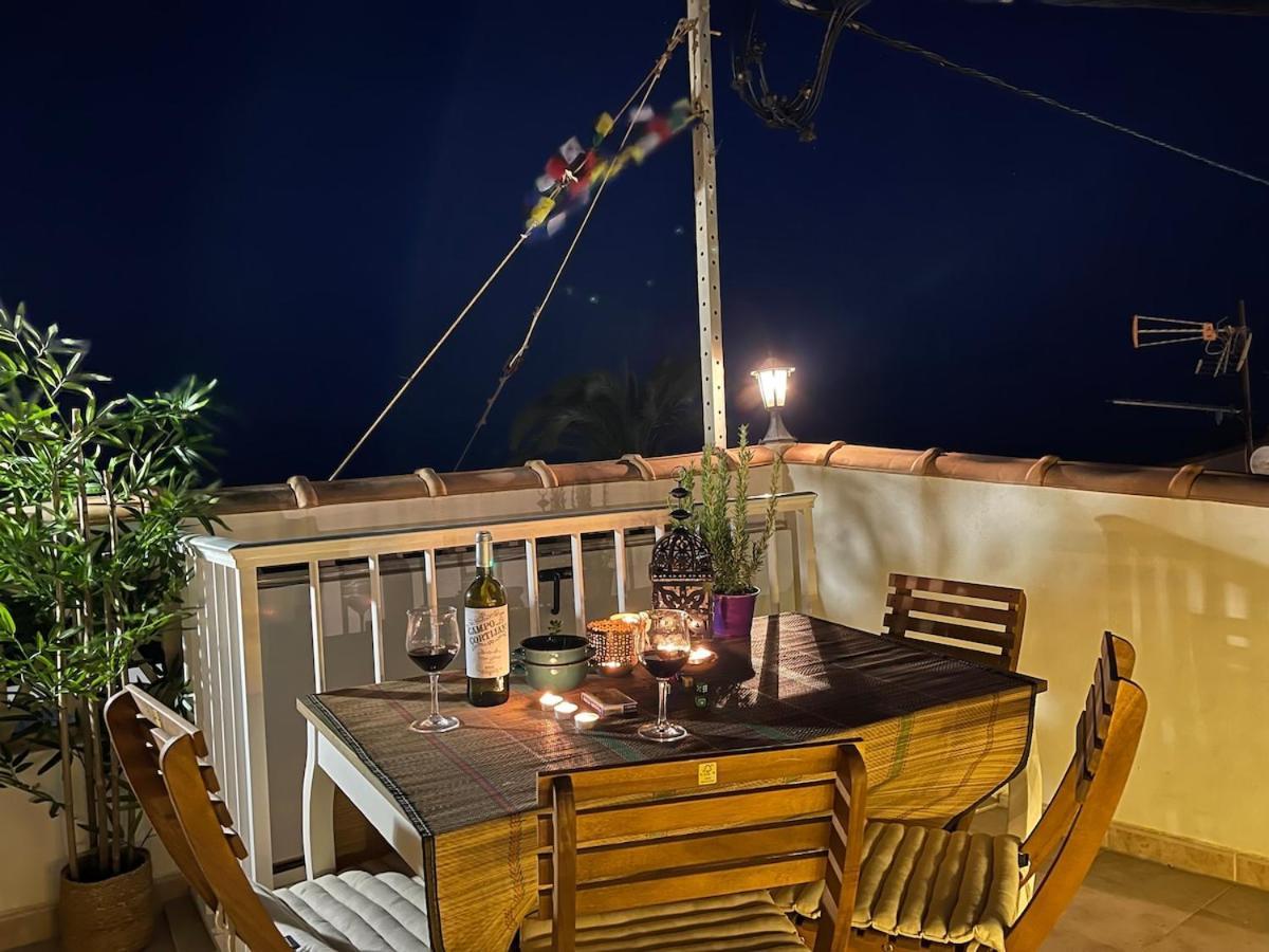 Oldtown Family House With Amazing Terrace - 3 Minutes From Beach! ビリャホヨサ エクステリア 写真