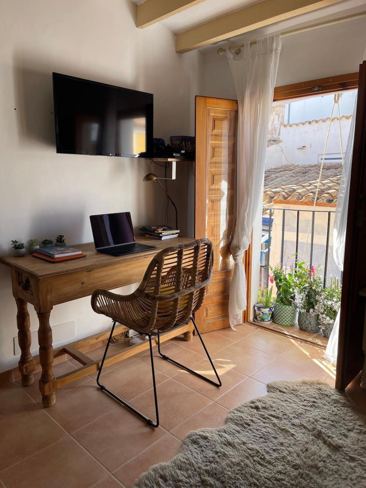 Oldtown Family House With Amazing Terrace - 3 Minutes From Beach! ビリャホヨサ エクステリア 写真