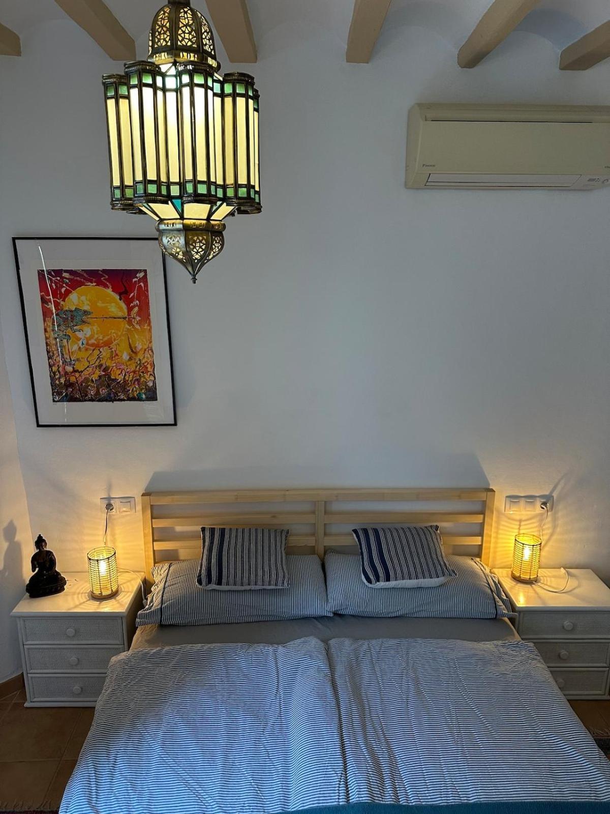 Oldtown Family House With Amazing Terrace - 3 Minutes From Beach! ビリャホヨサ エクステリア 写真