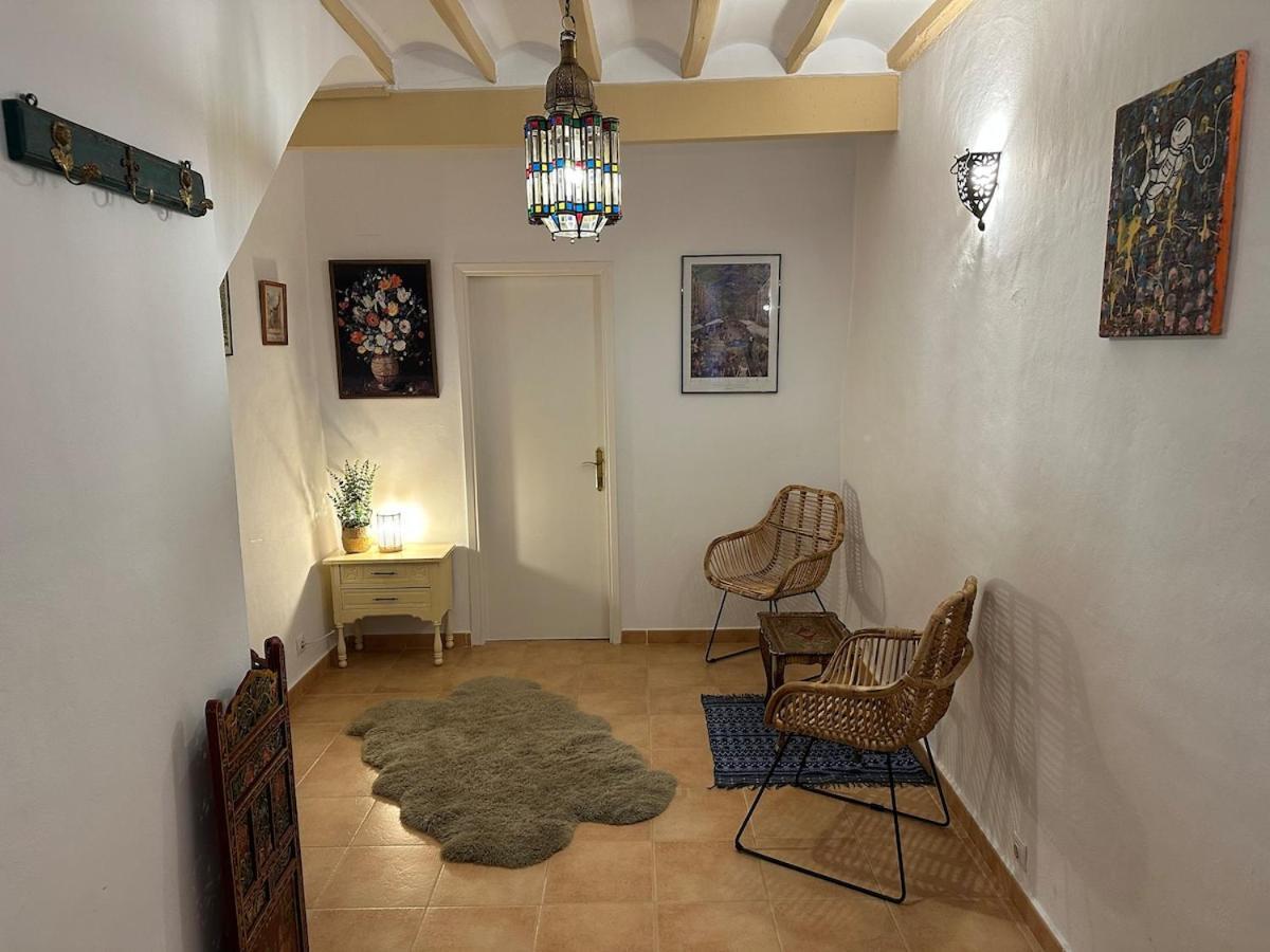 Oldtown Family House With Amazing Terrace - 3 Minutes From Beach! ビリャホヨサ エクステリア 写真