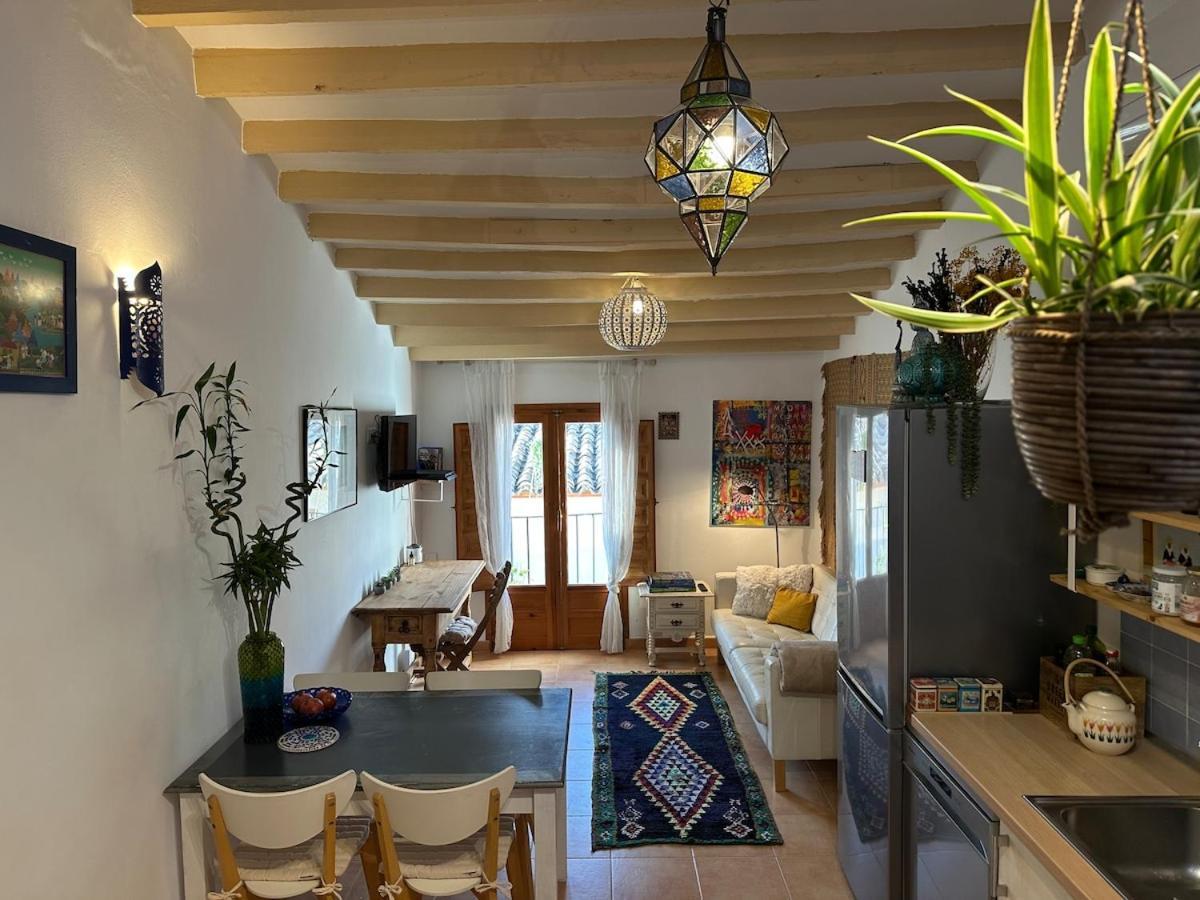 Oldtown Family House With Amazing Terrace - 3 Minutes From Beach! ビリャホヨサ エクステリア 写真